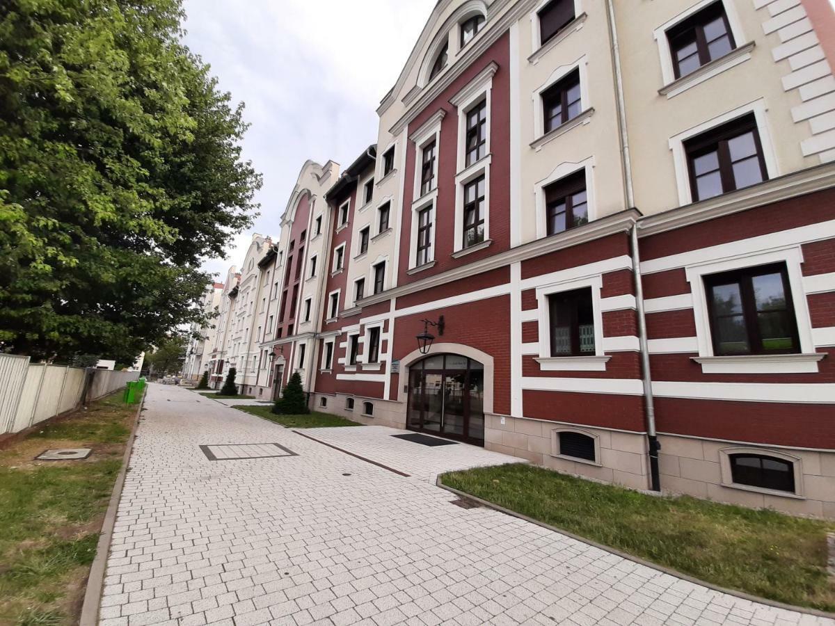 Apartamenty Lubin - Kamieniczka W Centrum 外观 照片